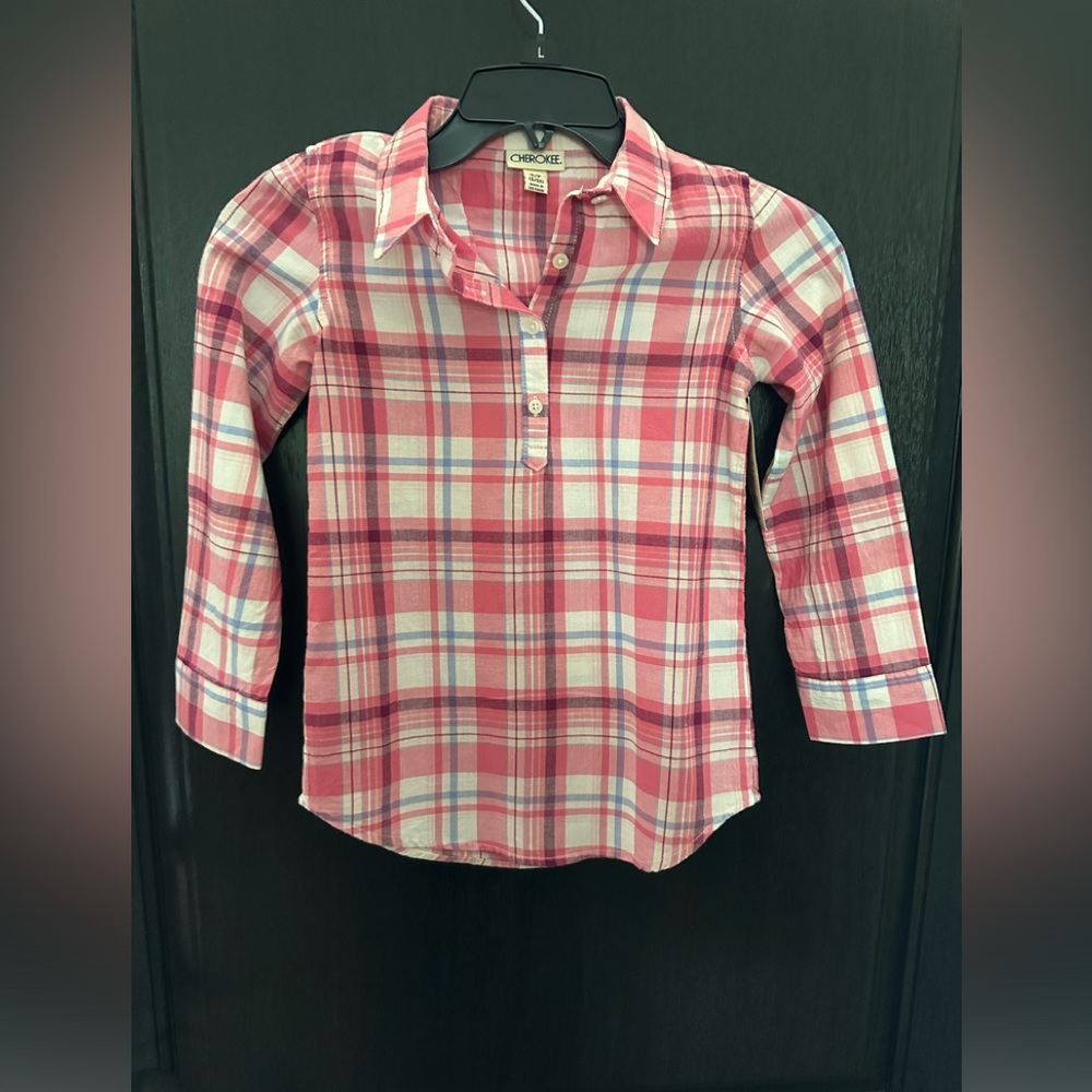 Plaid, Long Sleeve Tunic
100% Cotton
Sz 6-6x
NWT